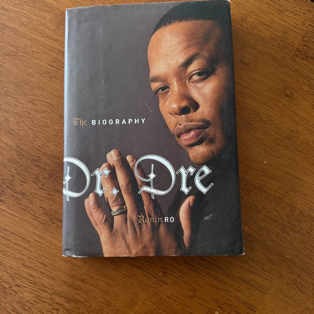 DRE DRE AUTOBIOGRAPHY HARDCOVER